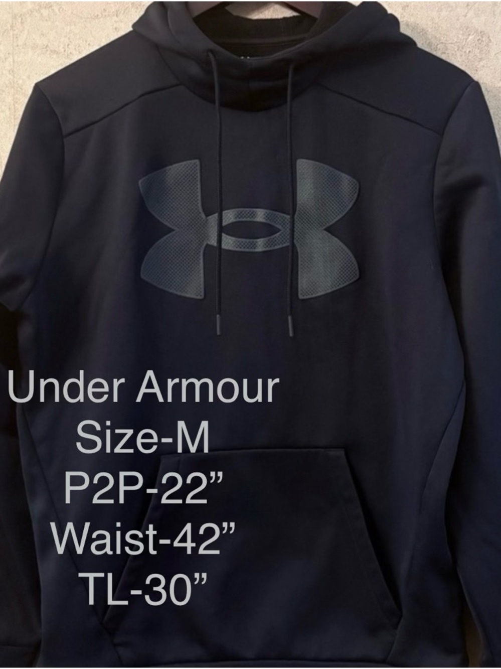 Under Armour Black Hoodie Mens Size Medium Like New